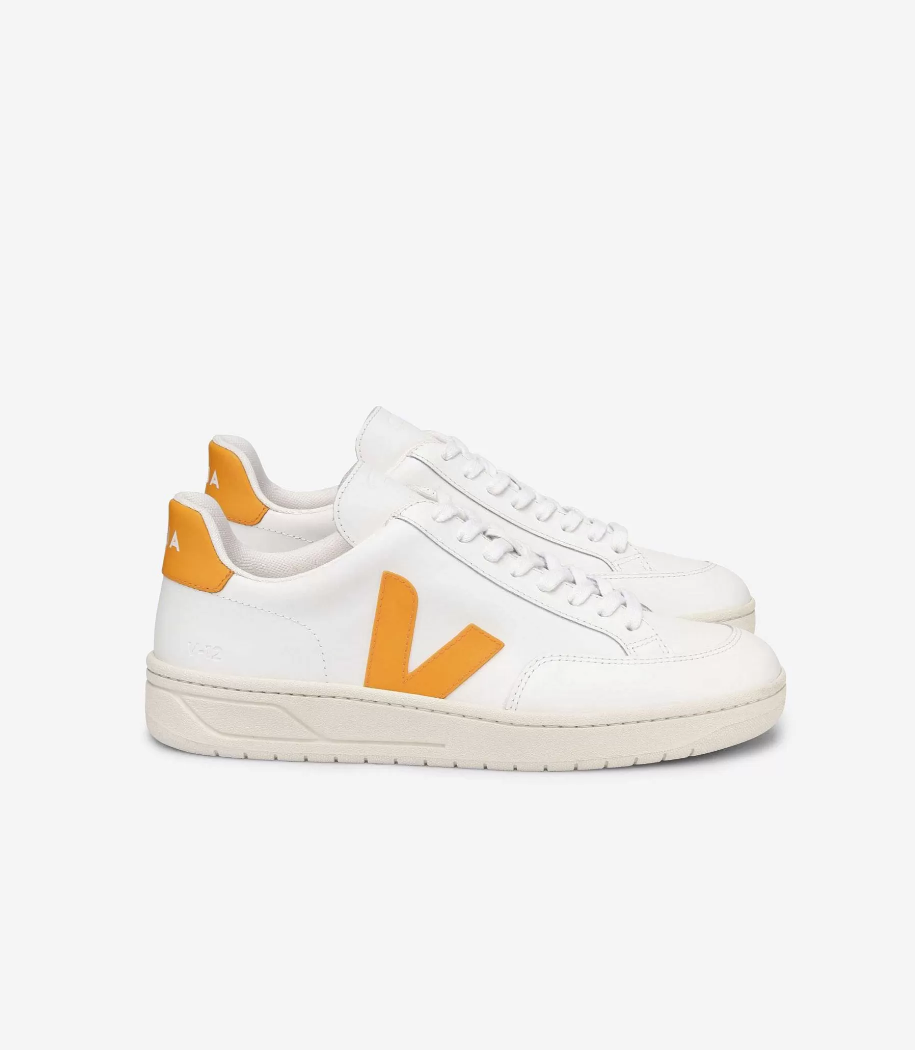 Clearance VEJA V-12 Cuero Blanco Ouro